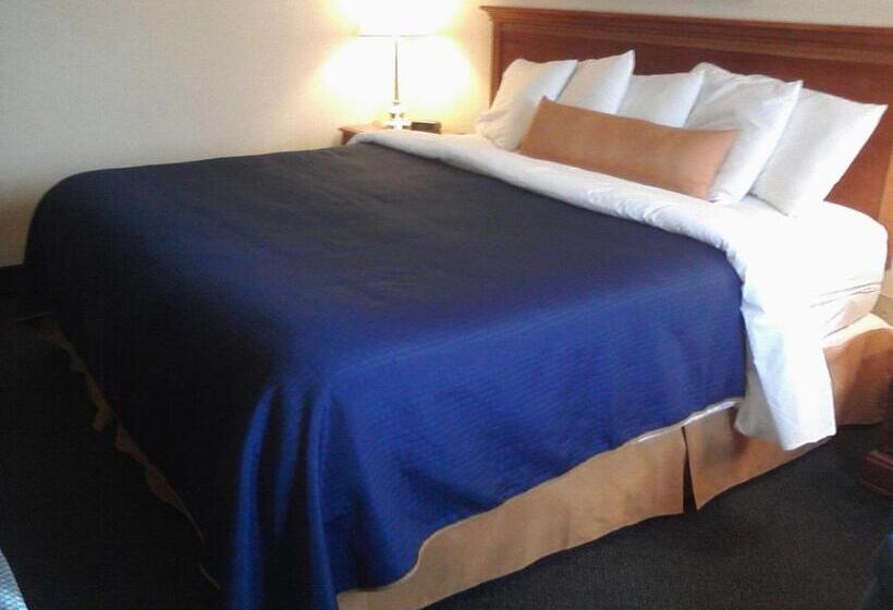 غرفة قياسية سرير كينج, Days Inn By Wyndham Keene Nh