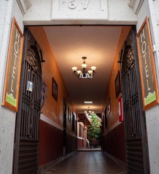 Трехместный Номер Классика, El Patio