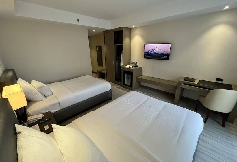 디럭스 룸, Capitol Hill Hotel And Suites