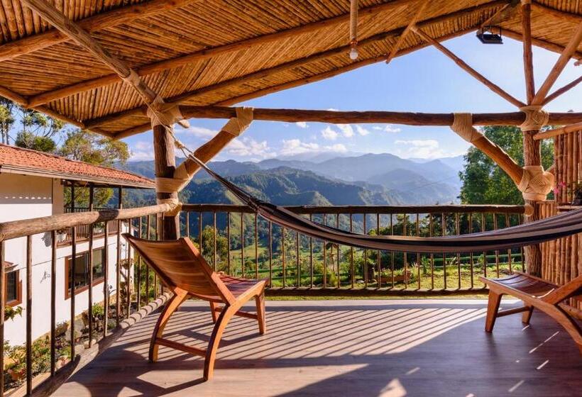스탠다드 룸 킹사이즈 침대, Kawa Mountain Retreat