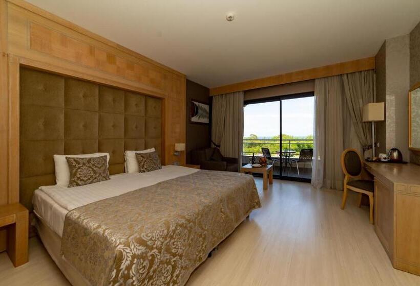 Трехместный Номер Superior, Amara Luxury Resort & Villas