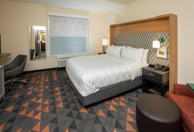 带大床的行政房间, Holiday Inn   Nw Houston Beltway 8, An Ihg