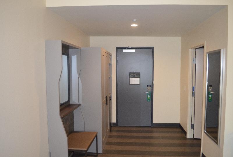 适合残疾人使用的标准间, Holiday Inn   Nw Houston Beltway 8, An Ihg
