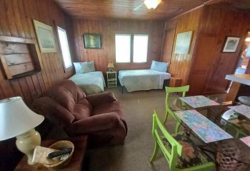 Хижина, Stegbone S Fish Camp And Resort