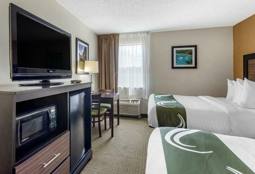 适合残疾人使用的标准间, Quality Inn