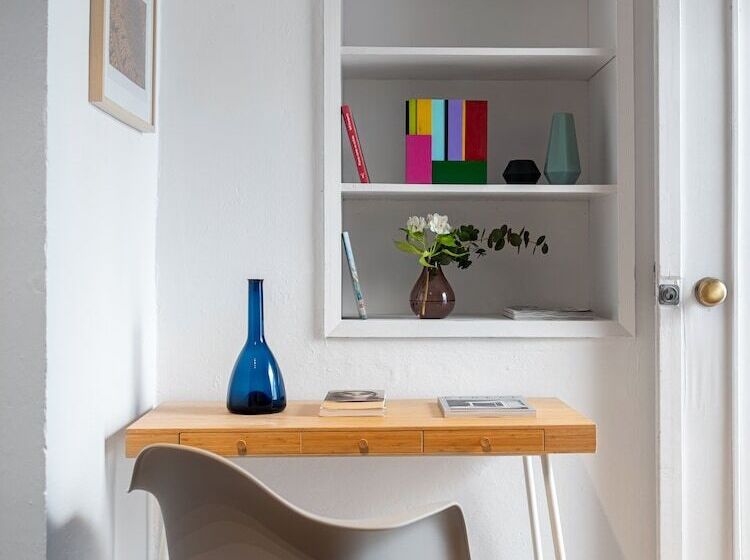 Economy Zimmer, Art Suites By Casa De Indias