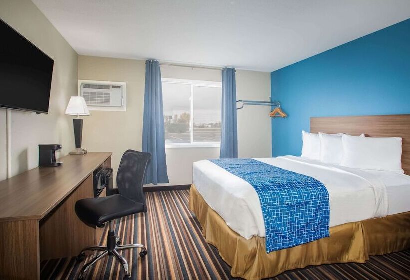 Люкс Deluxe Кровать Кинг, Travelodge By Wyndham Wahpeton