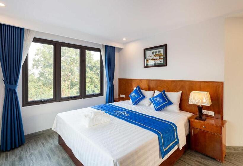 اتاق استاندارد با چشم‌انداز استخر, Elizabeth Hotel Tam Coc