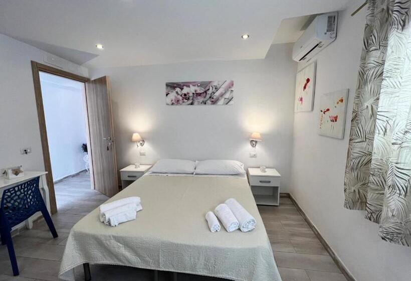 Номер Стандарт, Camere Dieci Maggio