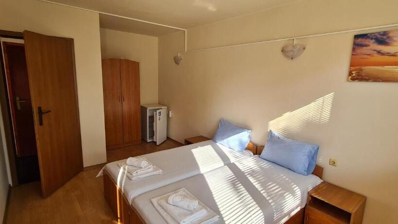 Suite with Terrace, Sineva Guest House