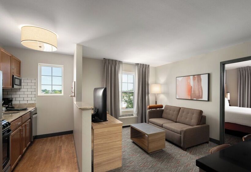 Люкс, Candlewood Suites St Louis St Charles By Ihg