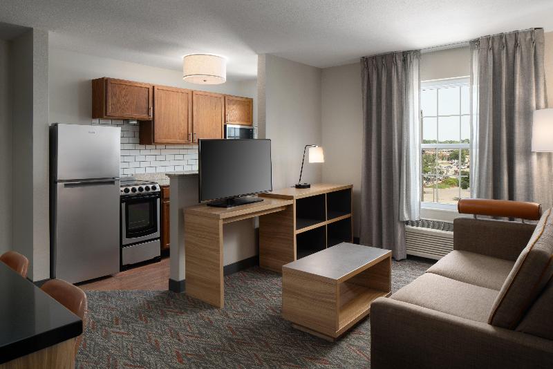 Люкс 2 Спальни, Candlewood Suites St Louis St Charles By Ihg