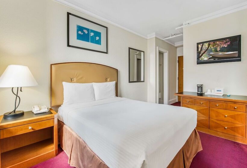 标准间, Travelodge By Wyndham Downtown Chicago