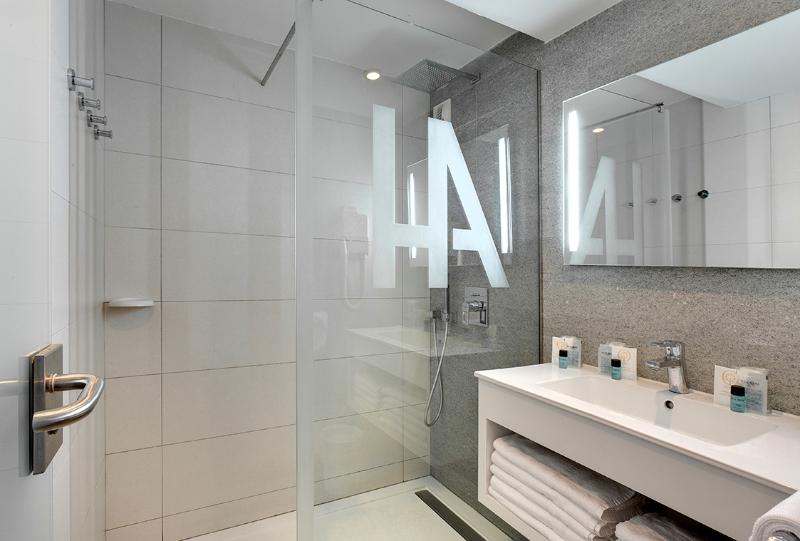اتاق استاندارد با تخت بزرگ, Comfort Inn & Suites East Hartford  Hartford