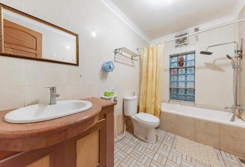 스위트, Urbanview Hotel Villa Surya Bandung