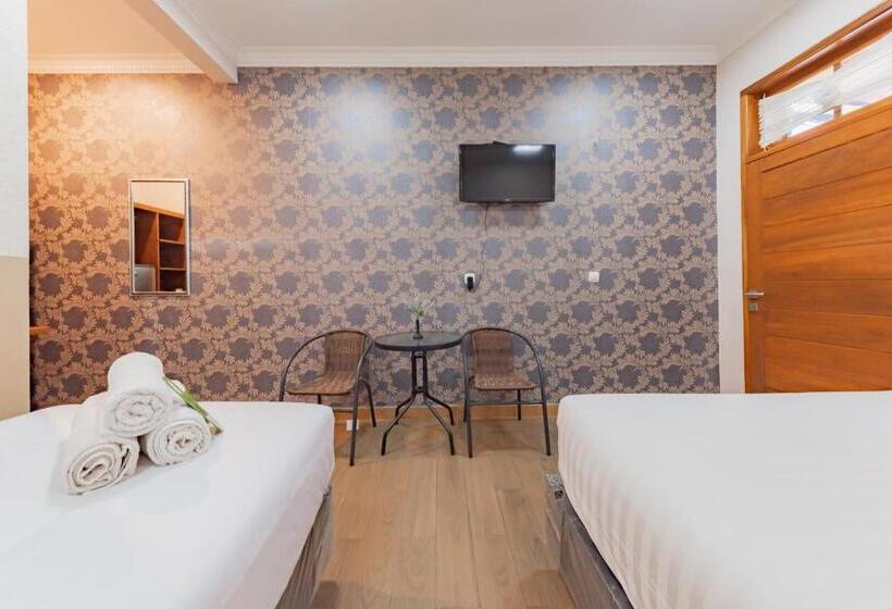 스위트, Urbanview Hotel Villa Surya Bandung