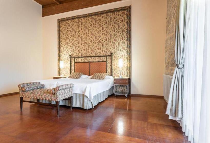 Номер Стандарт, Eurostars Monumento Monasterio De San Clodio