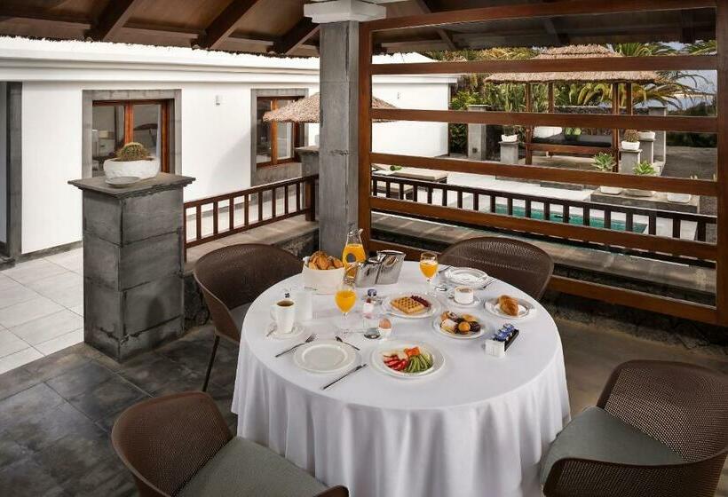 带花园景观和一个卧室的别墅, Paradisus by Meliá Salinas Lanzarote
