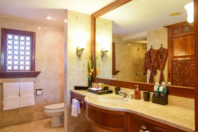 اتاق سوپریور با چشم‌انداز باغ, Furama Resort Danang