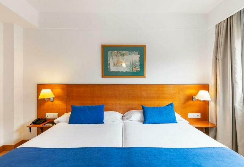 Номер Стандарт, Sercotel de Los Reyes