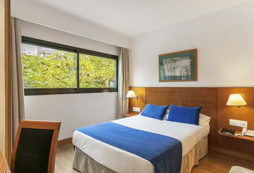Номер Стандарт, Sercotel de Los Reyes