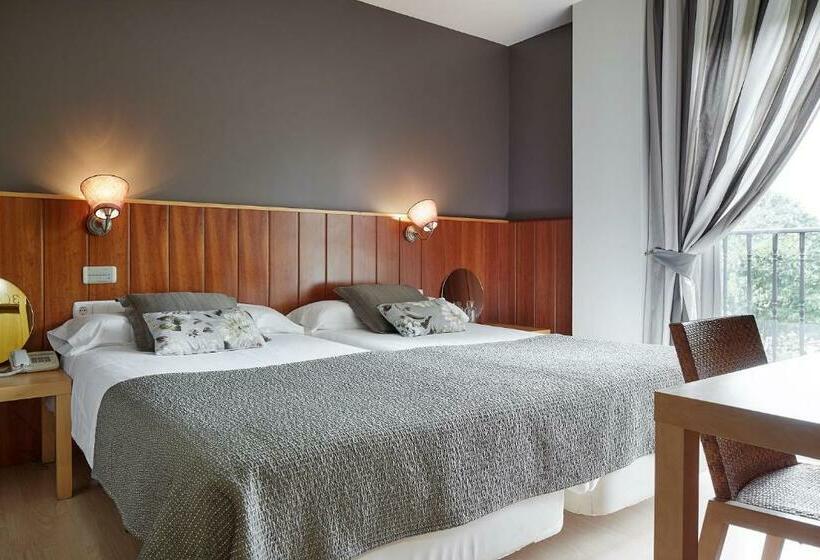 Номер Стандарт, Iriguibel Huarte Pamplona