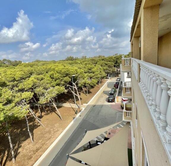 Четырехместный Номер Deluxe, Parquemar Premium Beach