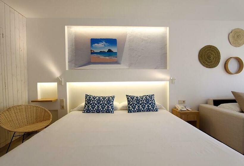 Номер Стандарт Трехместный, Bg Hotel Portinatx Beach Club