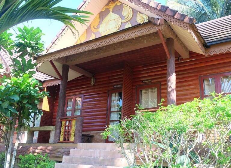 Семейный Полулюкс, Suanya Kohkood Resort And Spa