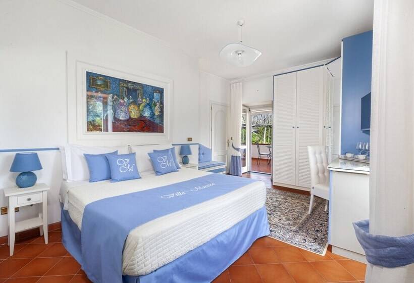 标准房带园景, Villa Maresca B&b