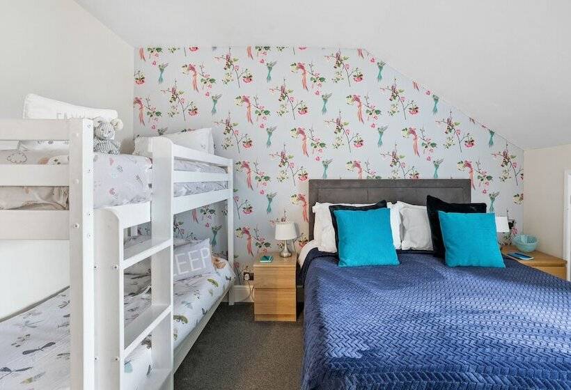 Семейный Номер, Cherwood Guest House