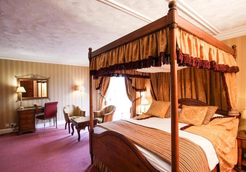 Номер Стандарт, Leasowe Castle
