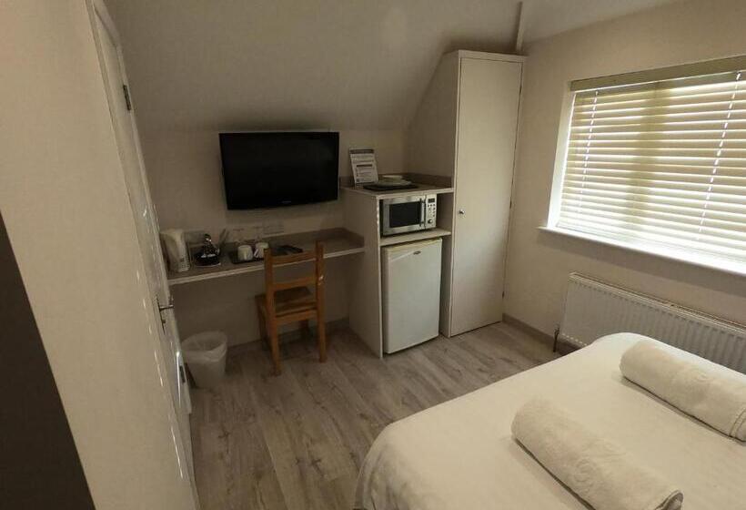 Номер Стандарт, Debden Guest House