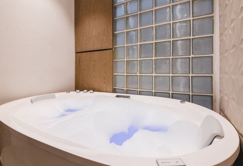 디럭스 스위트, Alko Hotel Casa Nispero