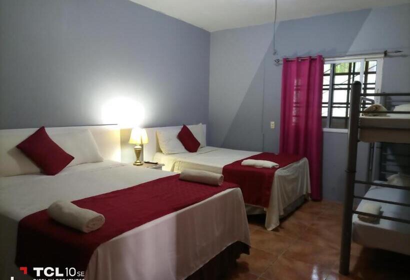 اتاق خانوادگی, Hostal Vista Del Mar