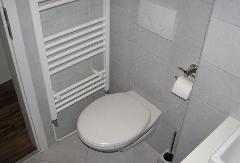 استودیوی لوکس, Eva Luxury Rooms & Apartments