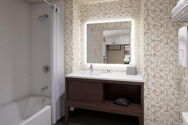 带大床的套房, Holiday Inn Fort Worth   Alliance By Ihg