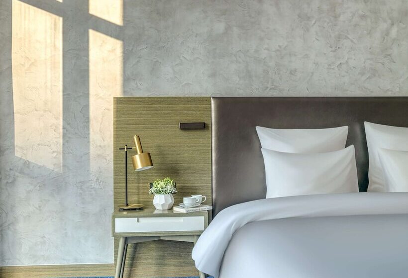 Президентский Люкс, Pullman Sharjah
