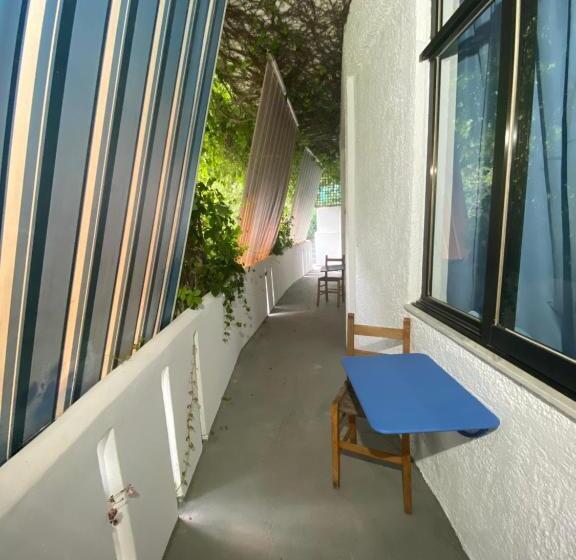 バルコニー付きスタンダードルーム, Oleander S Garden Traditional Cretan Cottage