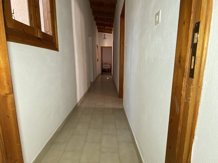 ダブルベッドスタンダードルーム, Oleander S Garden Traditional Cretan Cottage