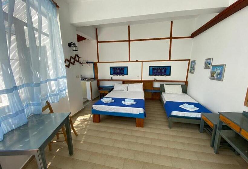 Standard Triple Room with Terrace, Oleander S Garden Traditional Cretan Cottage