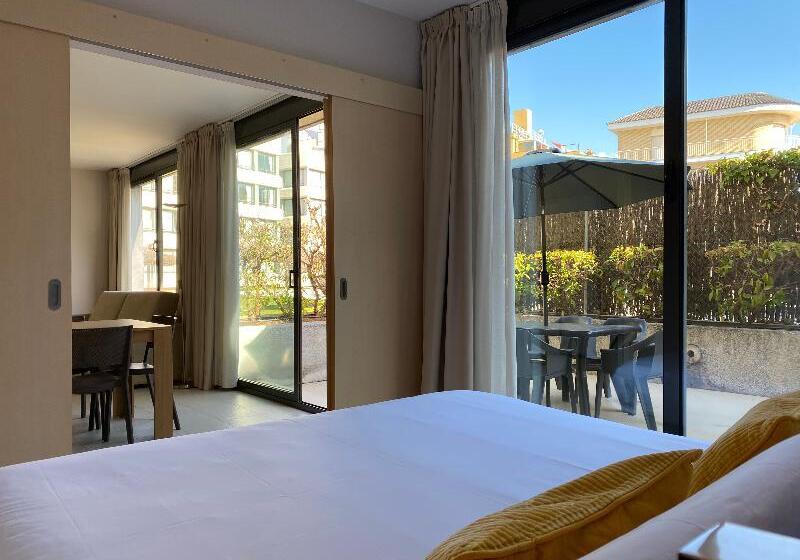 Апартаменты 2 Спальни, Atenea Park Suites & Apartments
