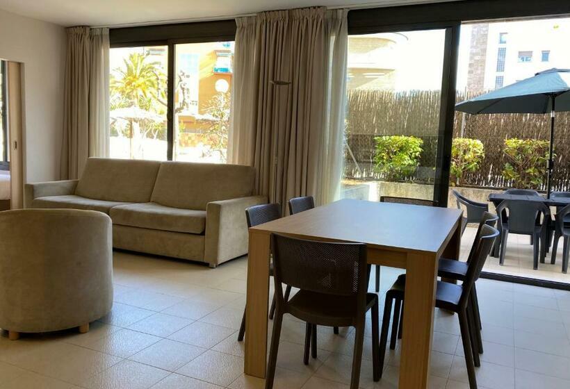 Апартаменты 2 Спальни, Atenea Park Suites & Apartments