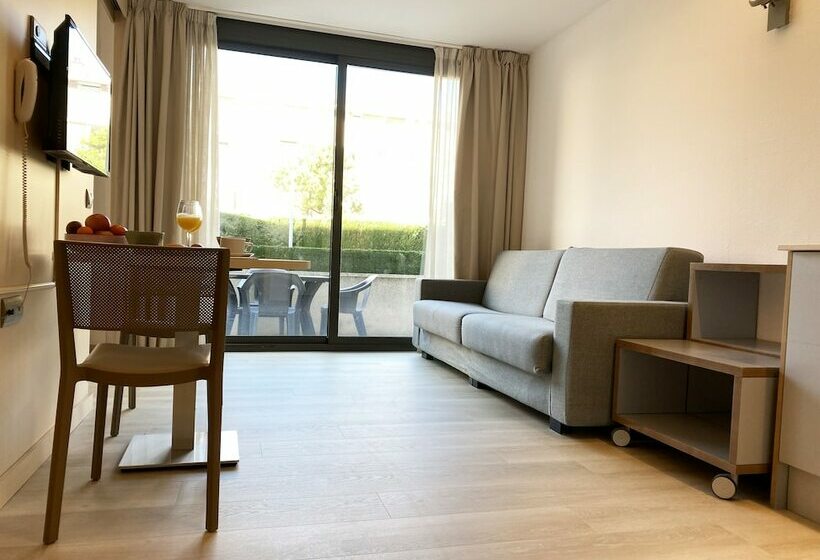 Студия Superior, Atenea Park Suites & Apartments