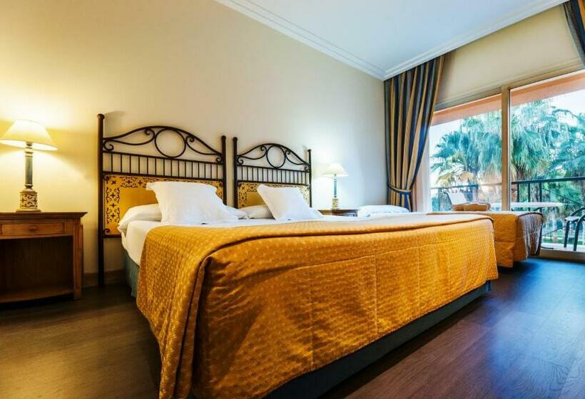Habitación Estándar Vista Lago, Alicante Golf