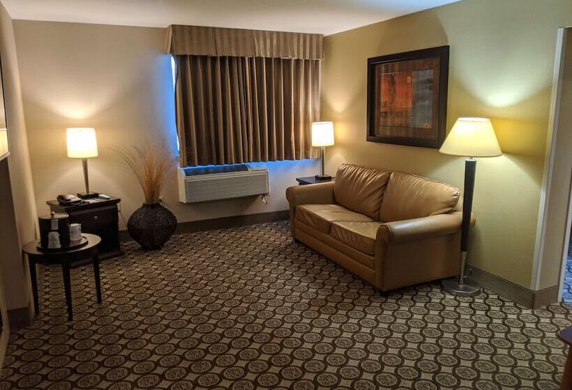 Люкс, Best Western Plus Inntowner Madison