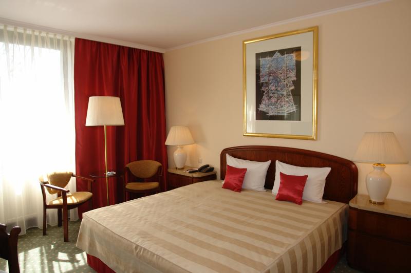 Номер Стандарт, Booking Hotel Crown Piast & Spa