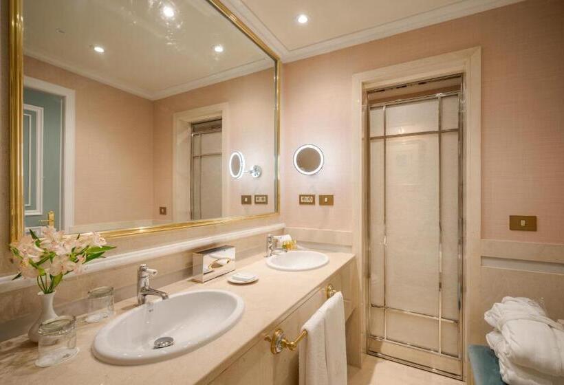 سوییت خانوادگی, Relais & Châteaux Hotel Orfila