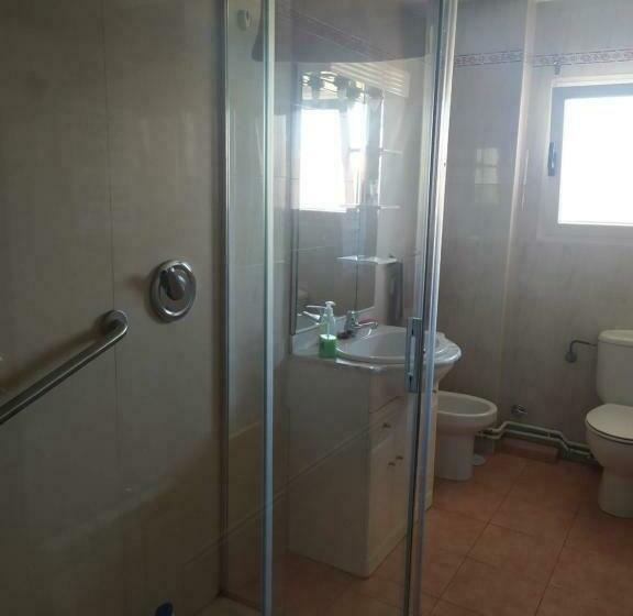 اتاق استاندارد یک نفره, Residencia 12 Octubre