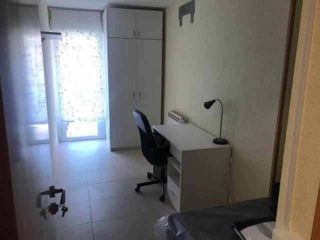 اتاق استاندارد یک نفره, Residencia 12 Octubre